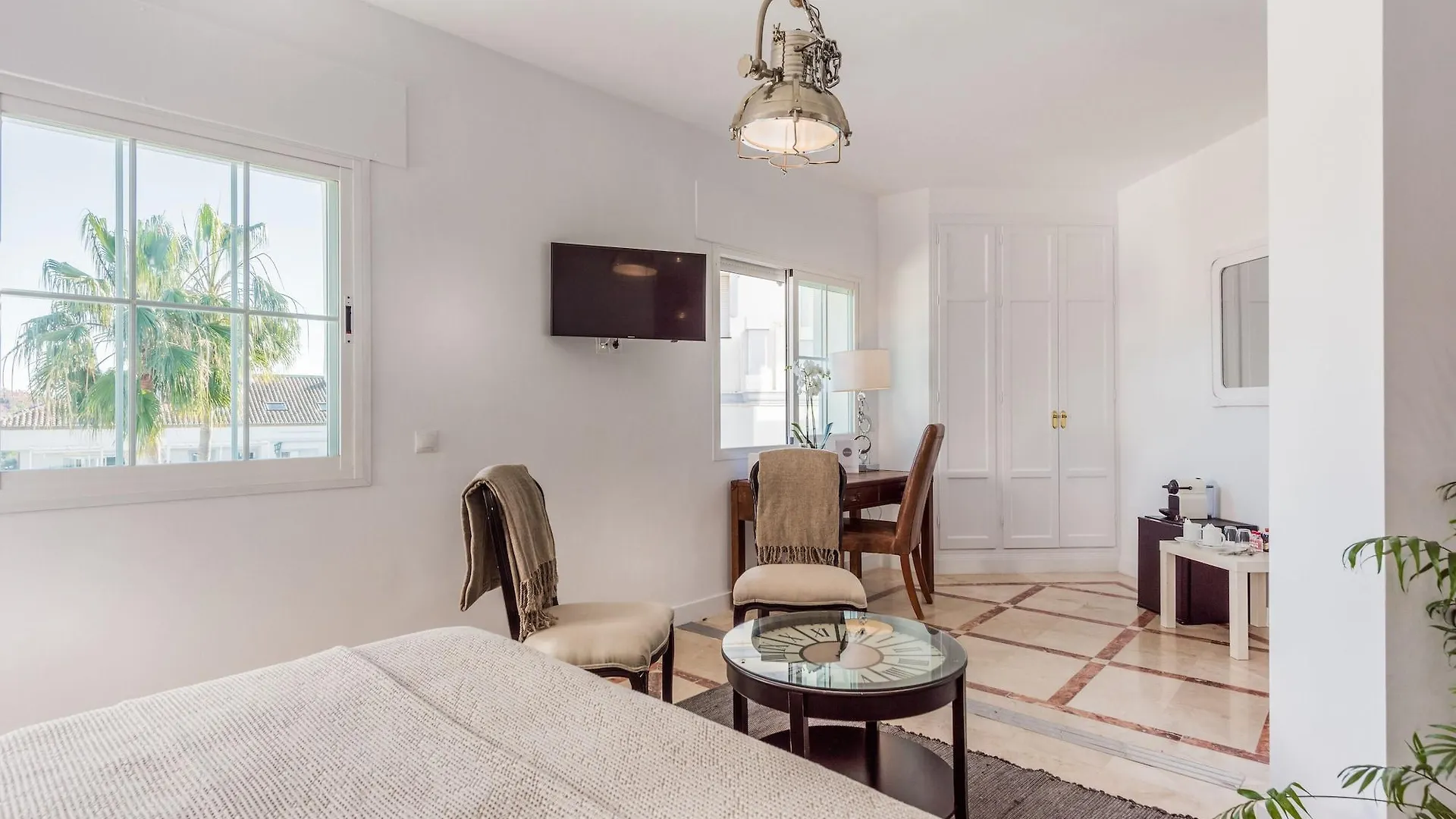 Guest house Molo 44 Suites Puerto Banus Marbella